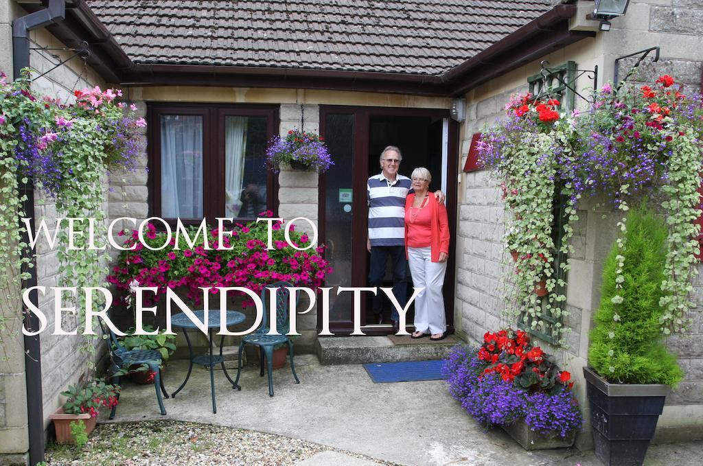 Serendipity Winsley Exterior photo