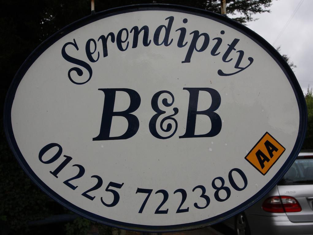 Serendipity Winsley Exterior photo